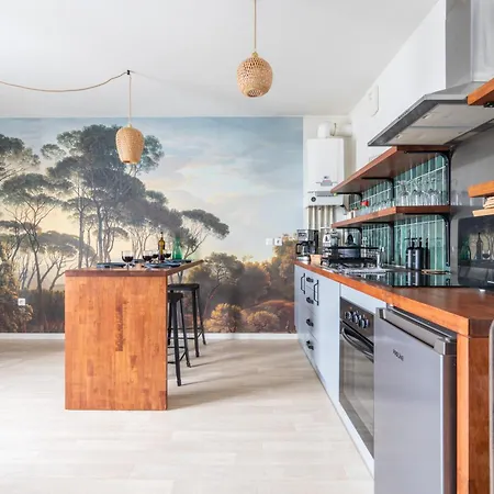 La Colline - Parking - By Prestiplace Daire