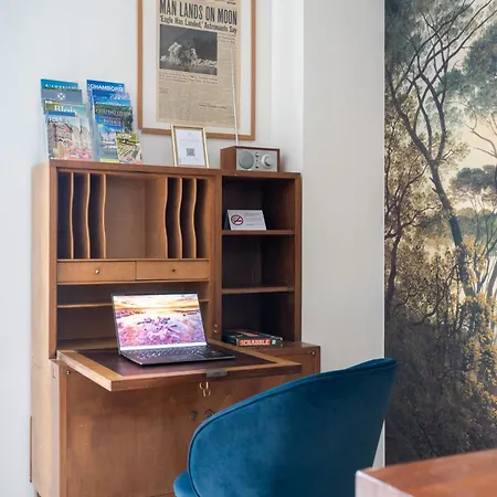 La Colline - Parking - By Prestiplace Daire