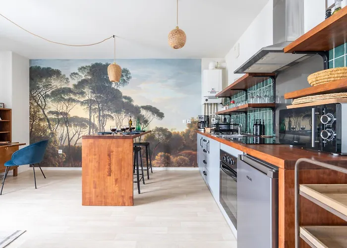 La Colline - Parking - By Prestiplace Apartman