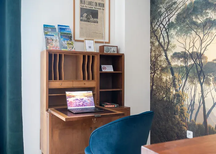 La Colline - Parking - By Prestiplace Apartman